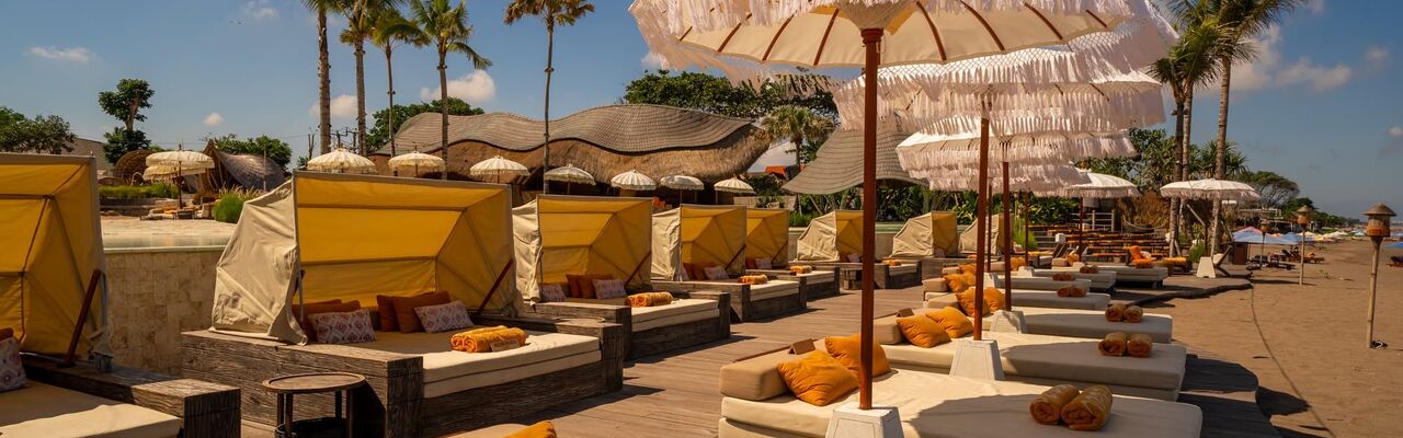 Mari Beach Club VIP Tables