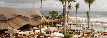 Mari Beach Club